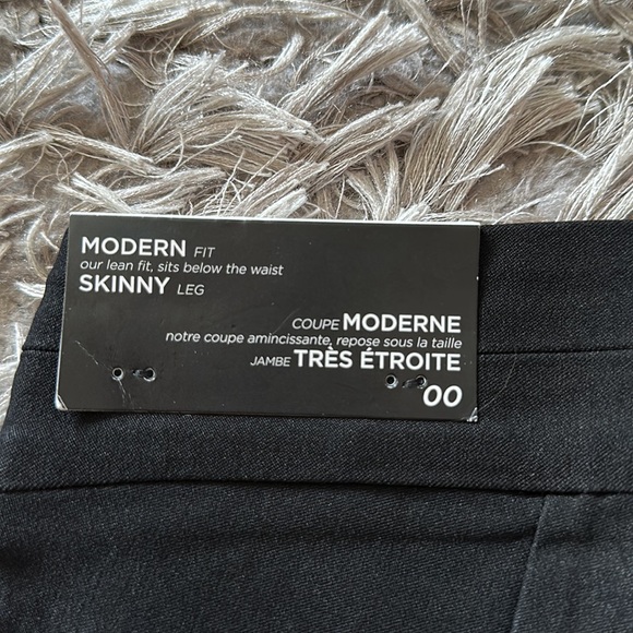 Never worn Le chateau dress pant - Picture 5 of 6